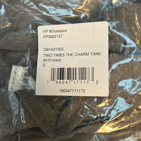 🛍️🛍️FREE PEOPLE- TWO TIMES THE CHARM TANK - Picture 6 of 7
